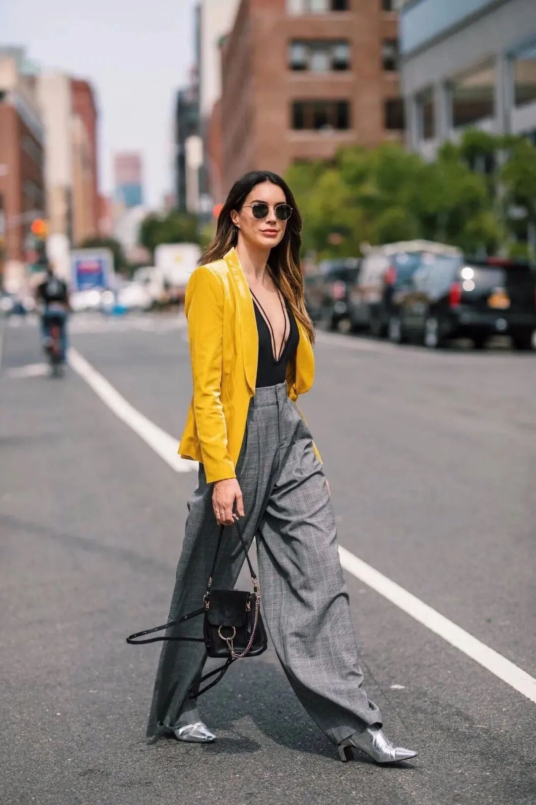 明亮又极致,2021流行色已预定!-友友