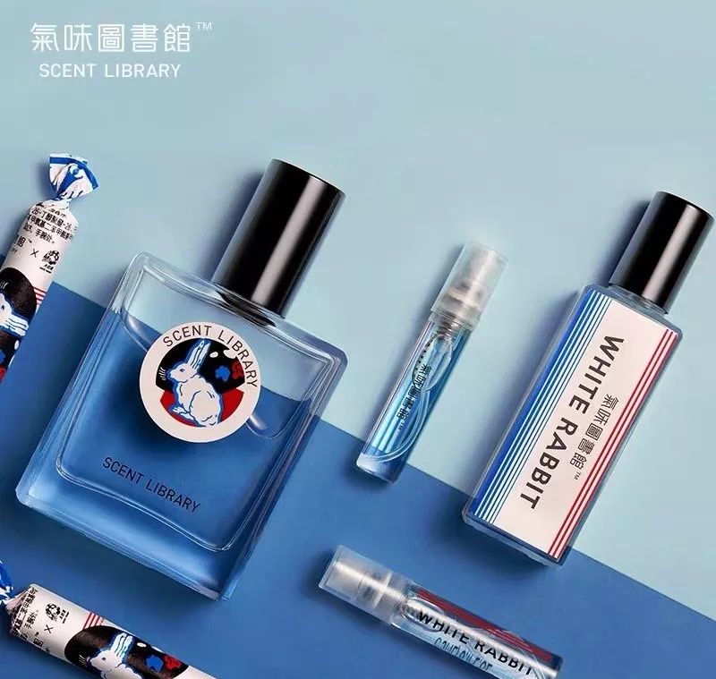 Prada 等時尚品牌竟出「三明治」包，那些走在時尚的尖端的設計 未分類 第38張