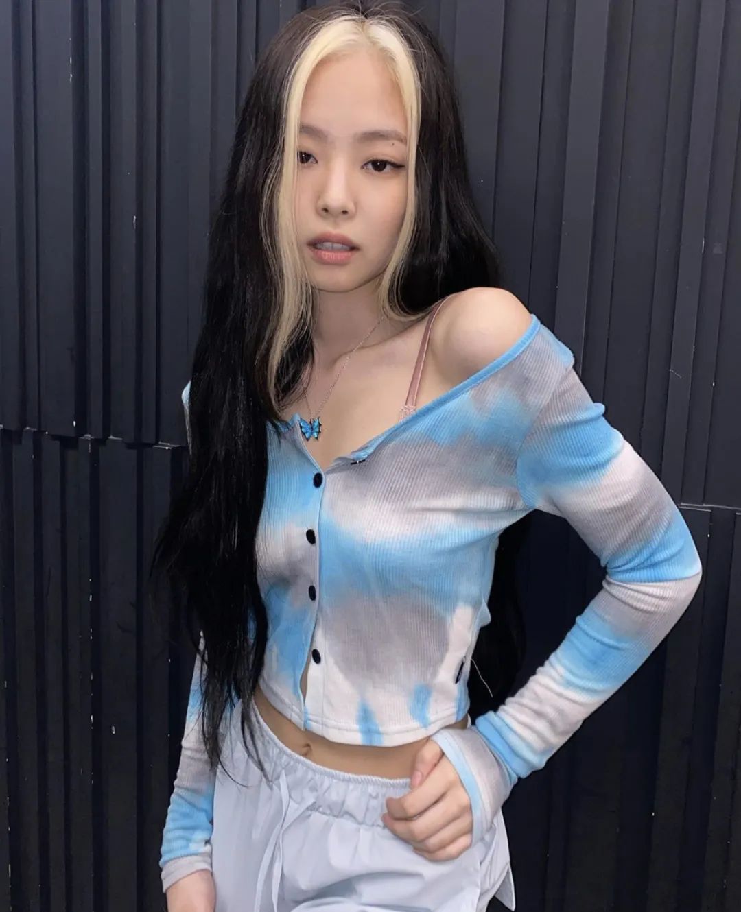 2020新晉大勢發色？Jennie碧梨的雙色挑染你敢嘗試麼 時尚 第16張