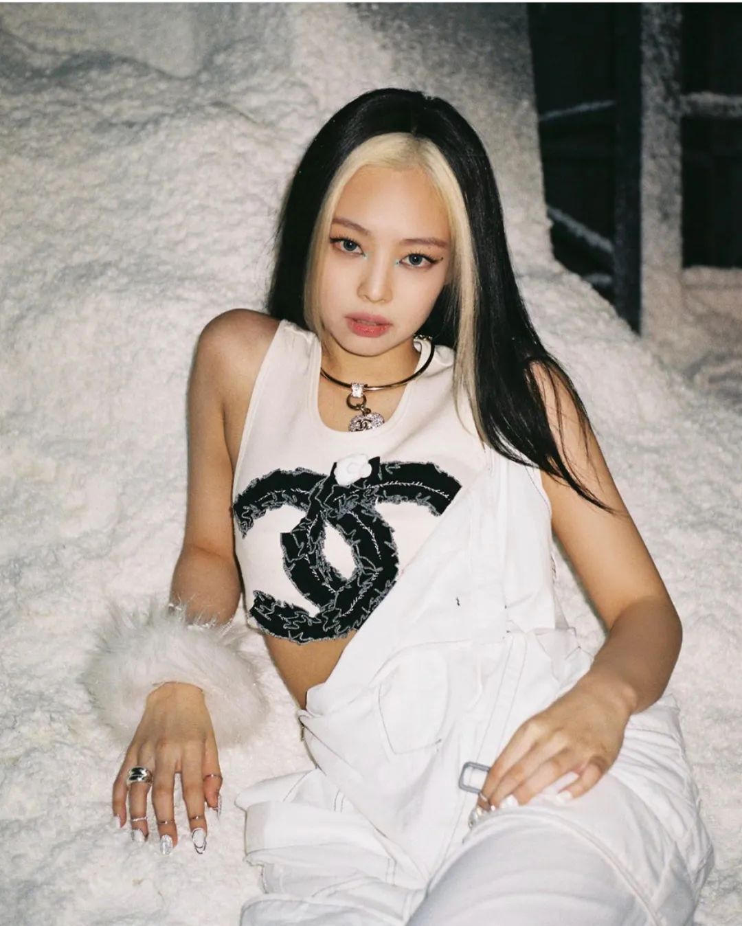 2020新晉大勢發色？Jennie碧梨的雙色挑染你敢嘗試麼 時尚 第12張