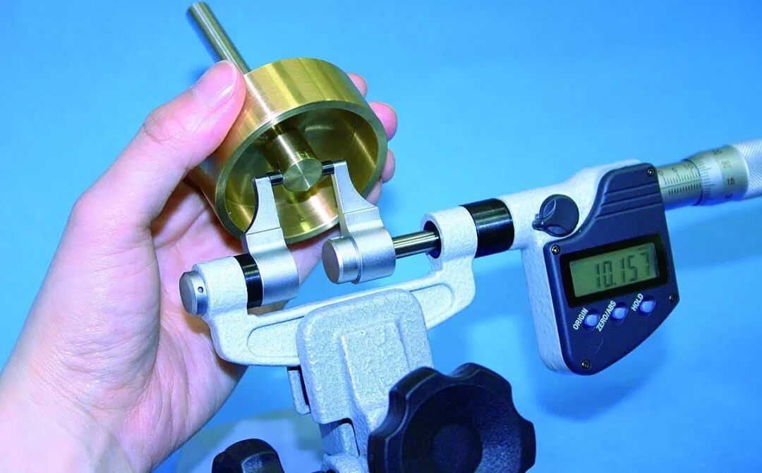 15招专门对付复杂形状的工件：图说非标量具的测量的图17