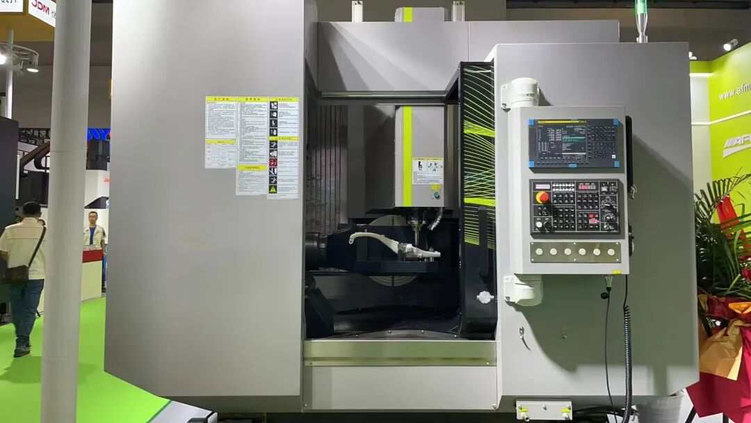 智能装备哪家强?来悦来看1000台先进装备大比拼