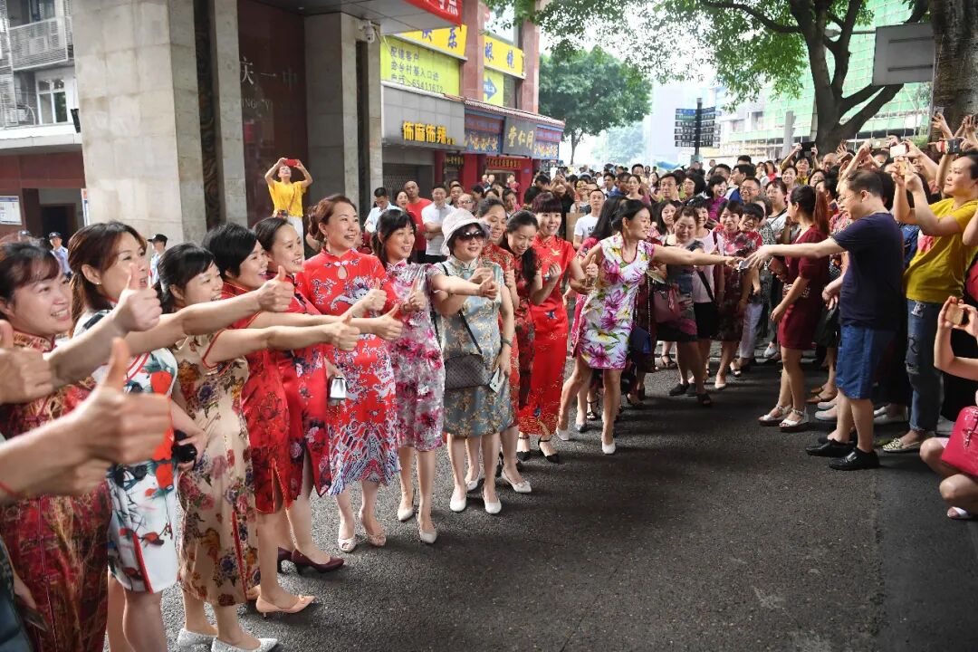 ����ʲô���Ǹ߿�ǰ���һ����