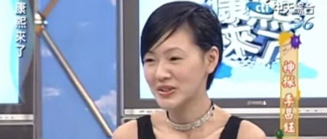 小S回应立场遭网友怒斥敷衍，港台艺人忙表态，蔡依林连夜加红旗，伊能静直呼别问了！