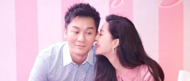 李晨范冰冰复合了？网曝男方用无人机为女方庆生，空中表白不要太浪漫！