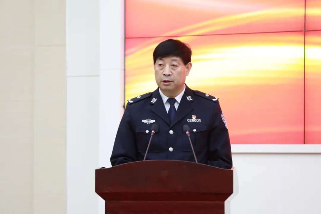 武威市公安局 公安要闻 学习先进典型 汲取榜样力量 市公安局举行"