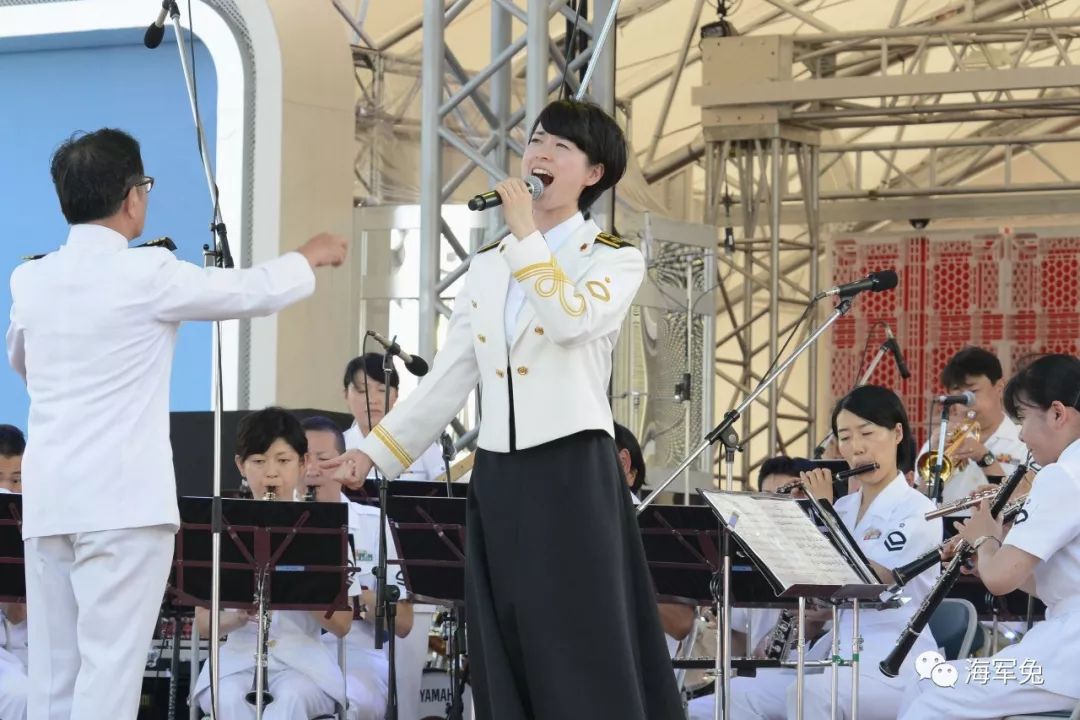 学校 海上 自衛隊 幹部