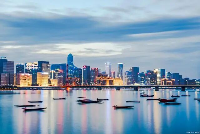 全屋定制 | 一处宅邸，两样风情插图3