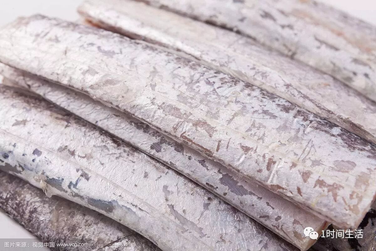 带鱼油炸后开花竟是用甲醛泡过