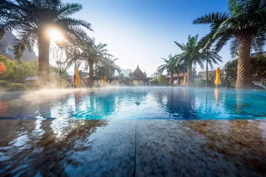 住上海周边200㎡带滑梯的4房亲子别墅,泡地下3150米的异域深水温泉