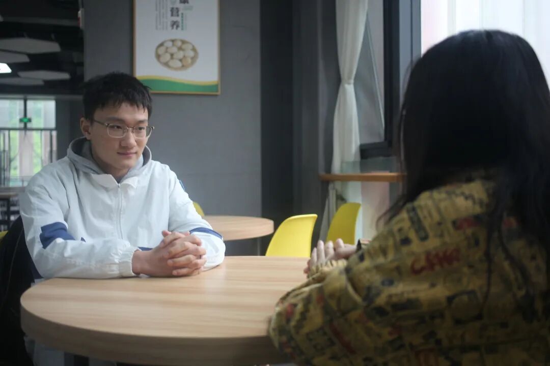 走近国奖学霸 | 第三期 严涵