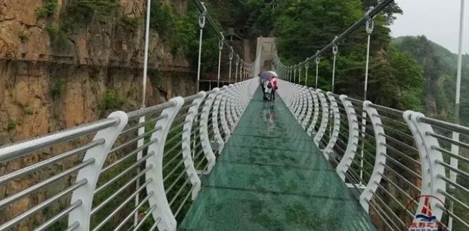 突發！網紅遊樂項目發生事故致一死多傷，多地景區已關停 旅遊 第1張