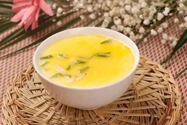 微波炉可用金属容器_微波炉可以用金属器具吗_微波炉为什么不能用金属器皿