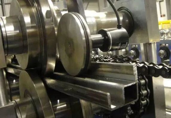 【钣金设计】超简单！一分钟学会折弯九折型材的图1