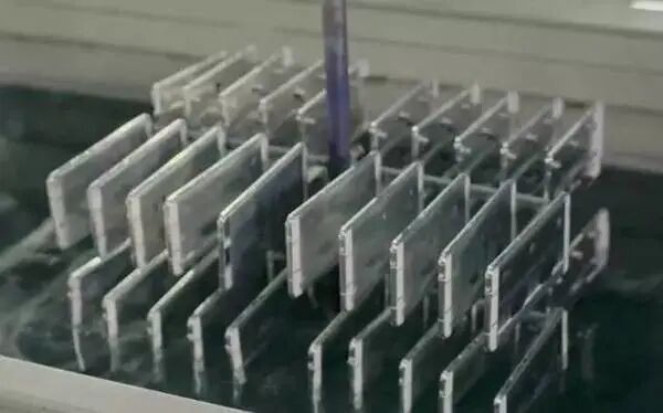 【见多识广】后壳如何炼成，没那么复杂，解析手机金属机身的秘密的图44