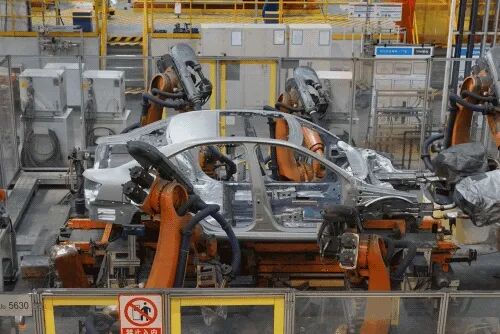 【材料选择】耐用还不生锈的不锈钢为什么汽车厂家都不爱用,仅仅是因为太贵?的图4