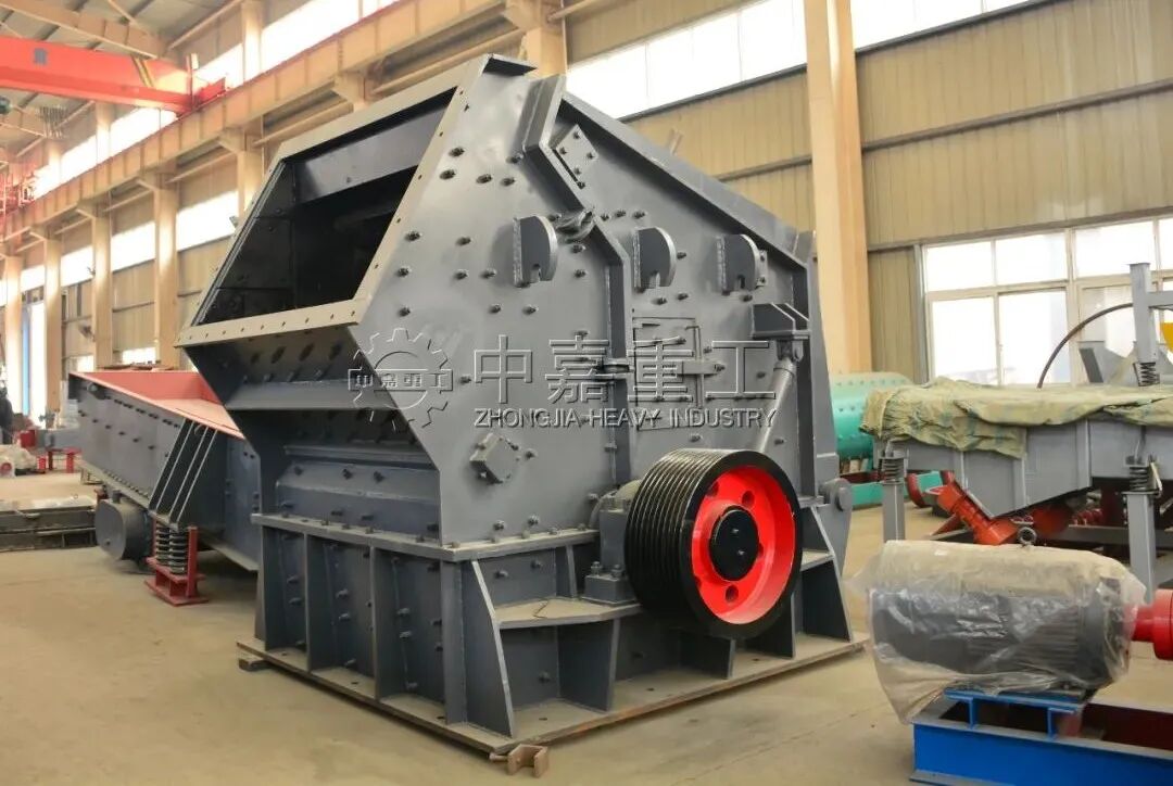 干货满满（采石场设备有哪些）露天矿山和小型露天采石场，(图6)