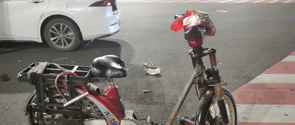 广东一男子骑电动车被撞身亡，还要负全责！这些骑车坏习惯你可能也有……