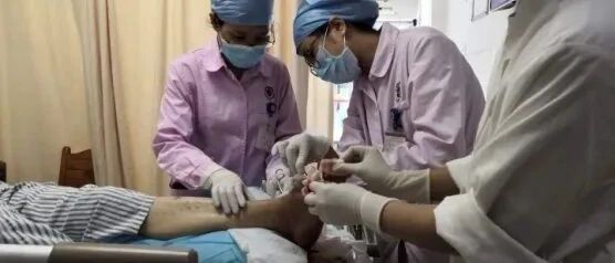 男子险被截肢，凶手竟是一条鱼！只因忽视了这个细节……