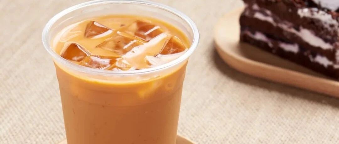 60岁阿姨赶时髦喝下“秋天第一杯奶茶”！结果翻车了……