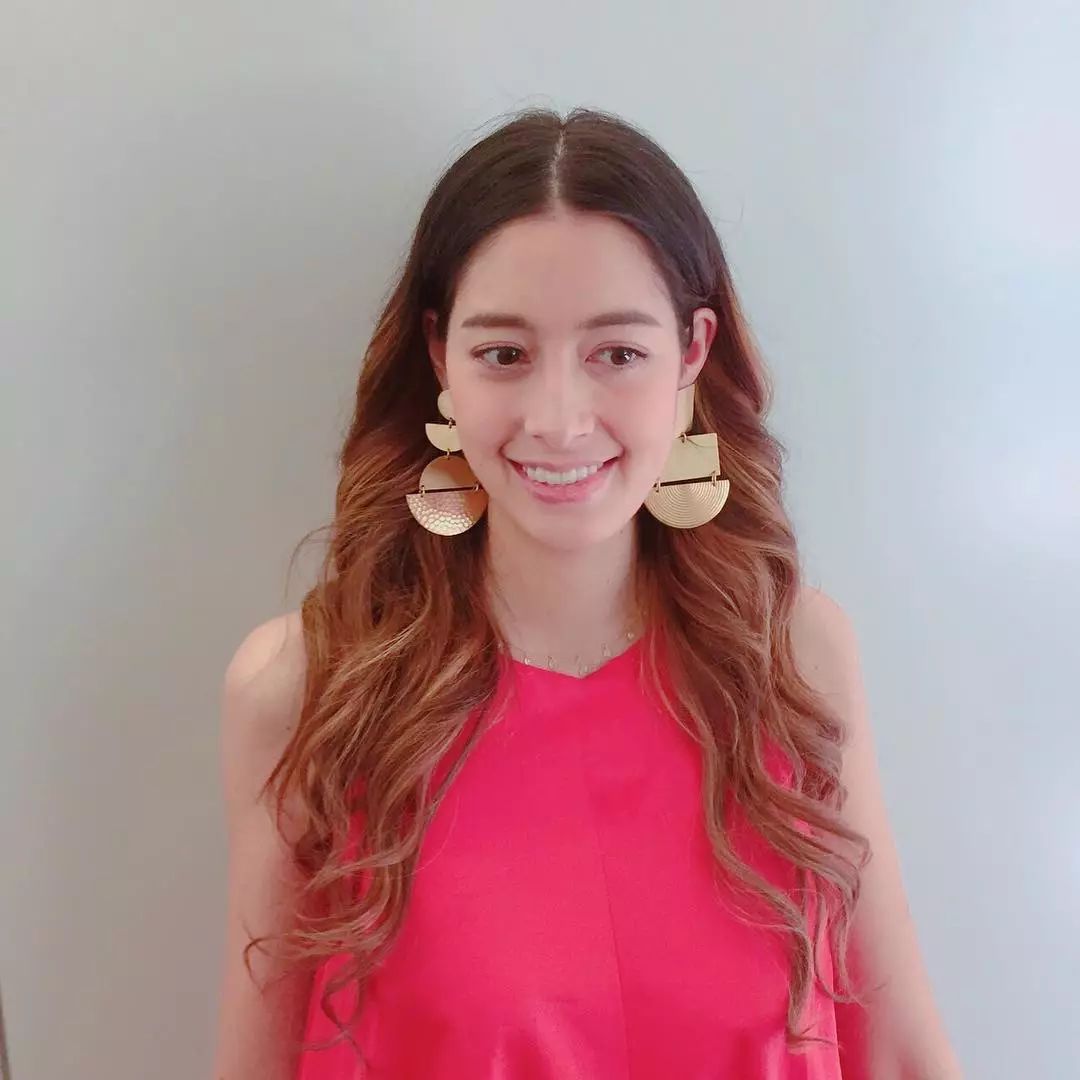 被称为 日本林志玲 的名模突然奉子成婚 新郎竟是个和尚 照片遭曝光