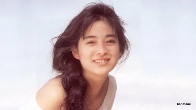 【明星】日本一代玉女偶像15岁出道爆红，经历一夜破产，拒绝卖身，35岁陈尸家中（组图） - 24