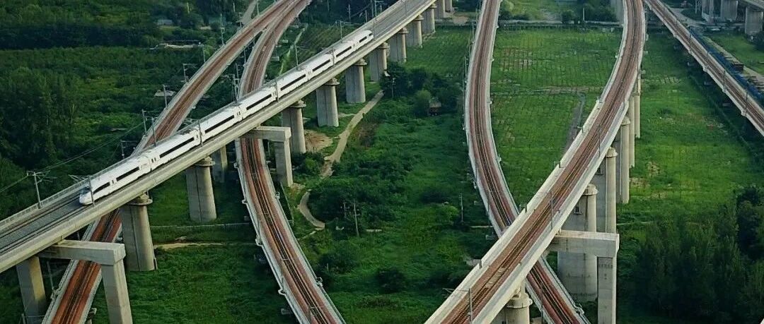 林毅夫：中央提出的这个重要论断，背后深意在哪里？