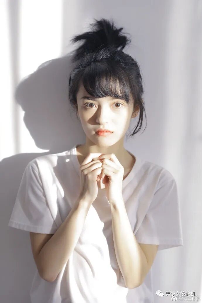 【美女】又一混血芭比颜踏进娱乐圈见光死？（组图） - 32