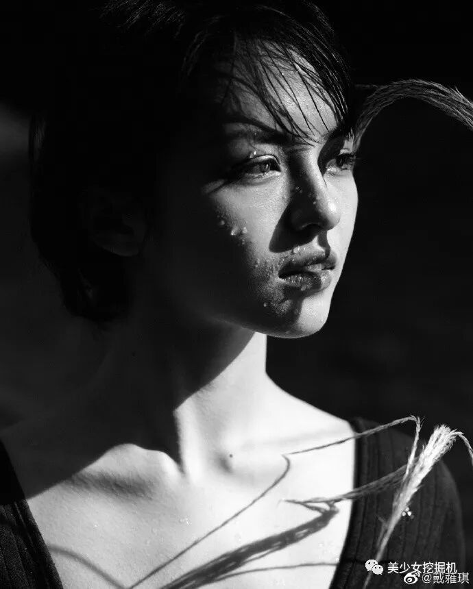 【美女】又一混血芭比颜踏进娱乐圈见光死？（组图） - 35