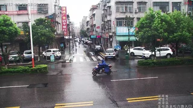 雲鵬三路與金松園路交叉口雪松路上億樓側路口吳家巷朝陽路轉盤處