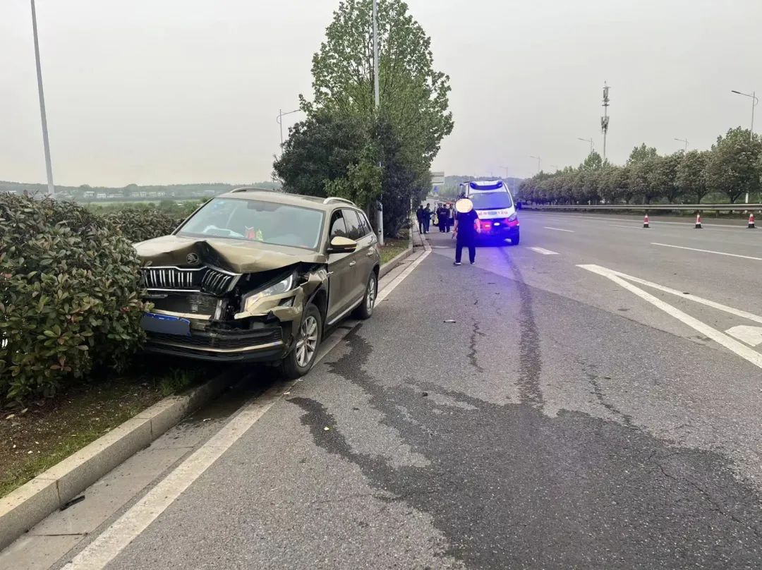 湘潭东里交通事故