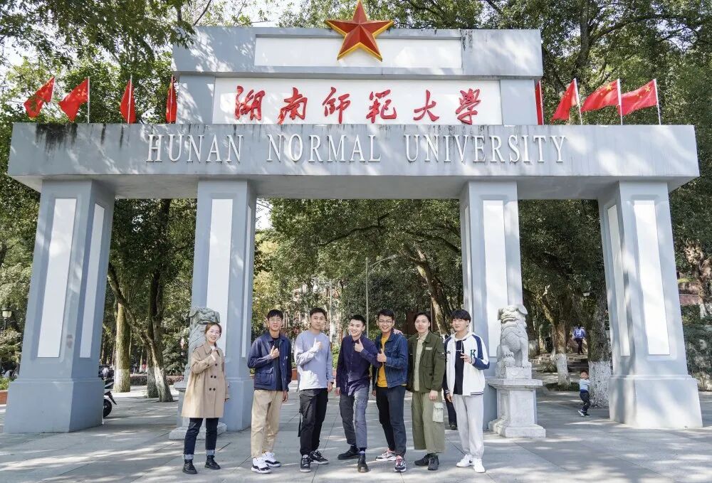 创业项目路演ppt_创业项目路演_大学生创业项目路演视频