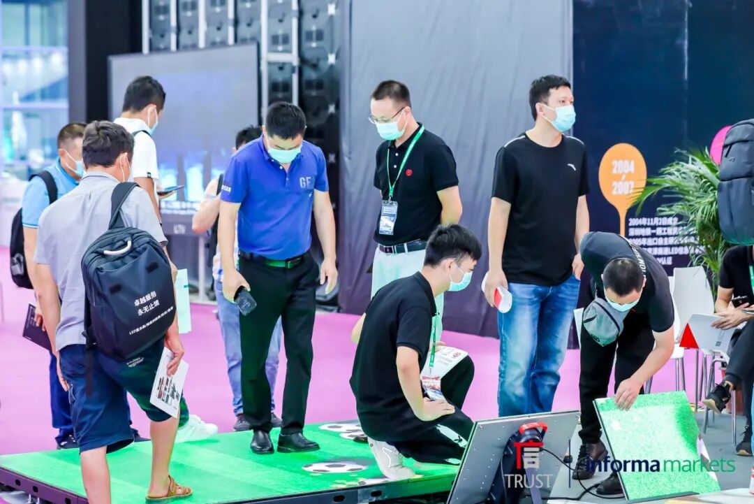 LED CHINA今天开幕了，躁起来！(图3)