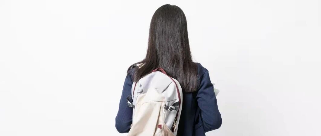 青少年脊柱侧弯矫正宜早不宜迟