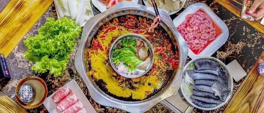 天儿这么冷，来顿火锅？