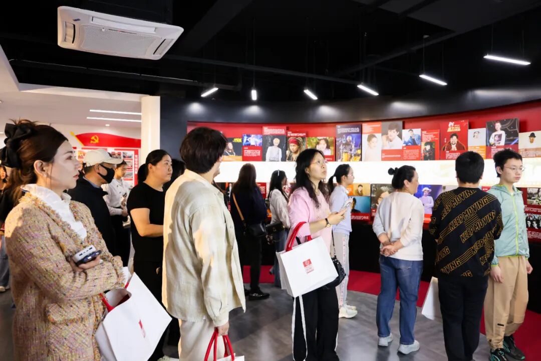 640_wx_fmt=jpeg&from=appmsg&tp=webp&wxfrom=5&wx_lazy=1 (23).JPG