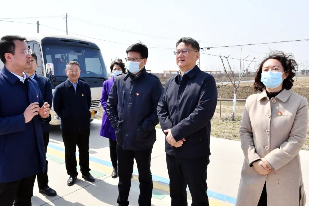 全力推动农业农村现代化不断开创乡村振兴新局面周斌到建湖县调研农业