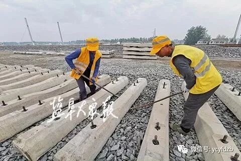 80分钟动车到南京 盐宁高铁联络线开始铺轨