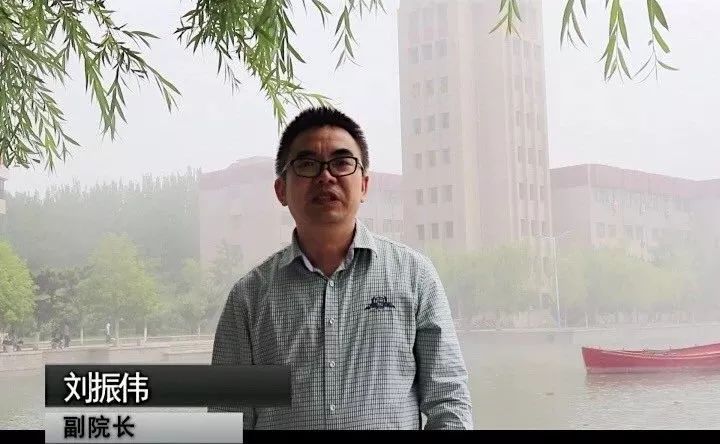 毕业祝福语句_毕业祝福词四个词_捧大哥的套词祝福词