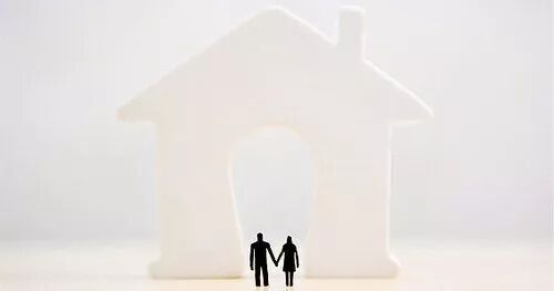 婚姻路上的无证驾驶