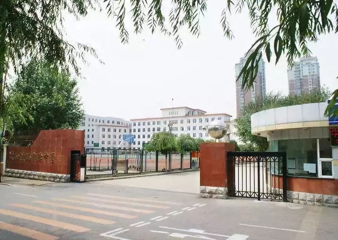 沈阳中学排行:前三名实力揭秘,为您的子女选择最佳学校提供指南