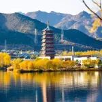 中国首个4万亿的城市！打败成都，旅游收入全国第一，竟还藏着国内最美的秋天