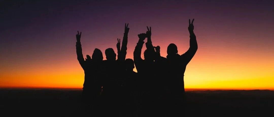 年关将至，2022游戏圈的年会奖品太壕了