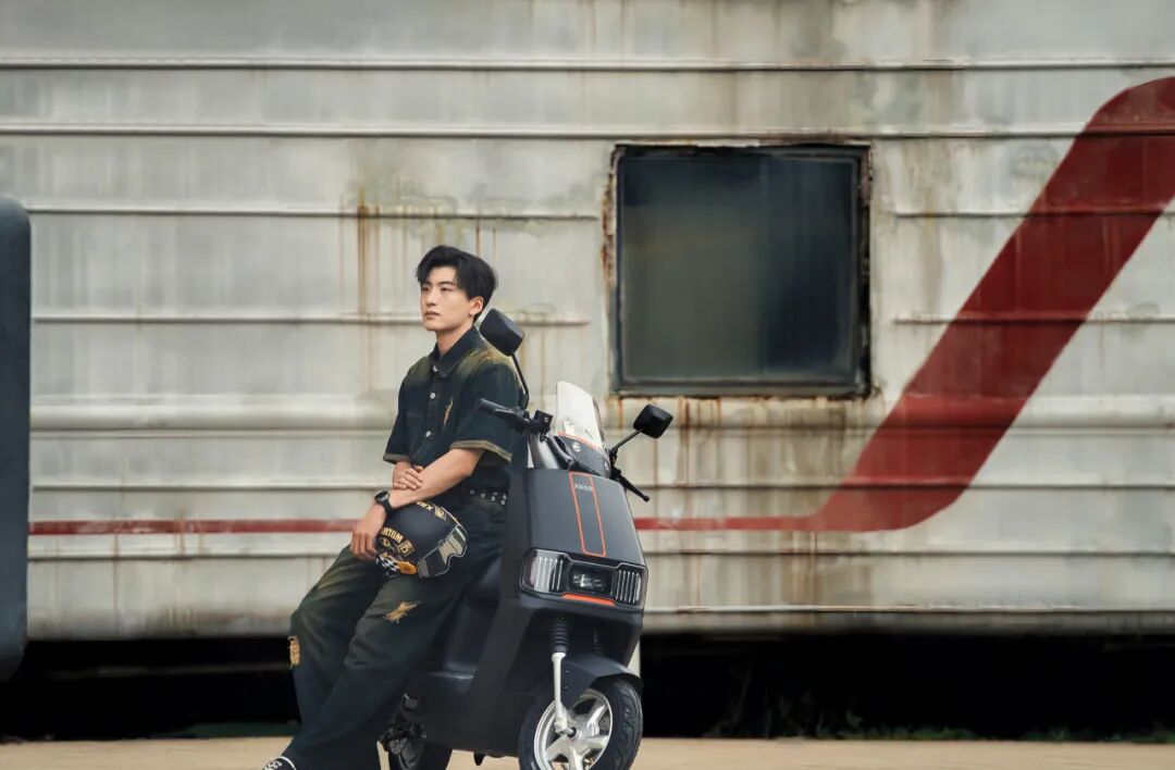 一次充电400里今日高能开躁