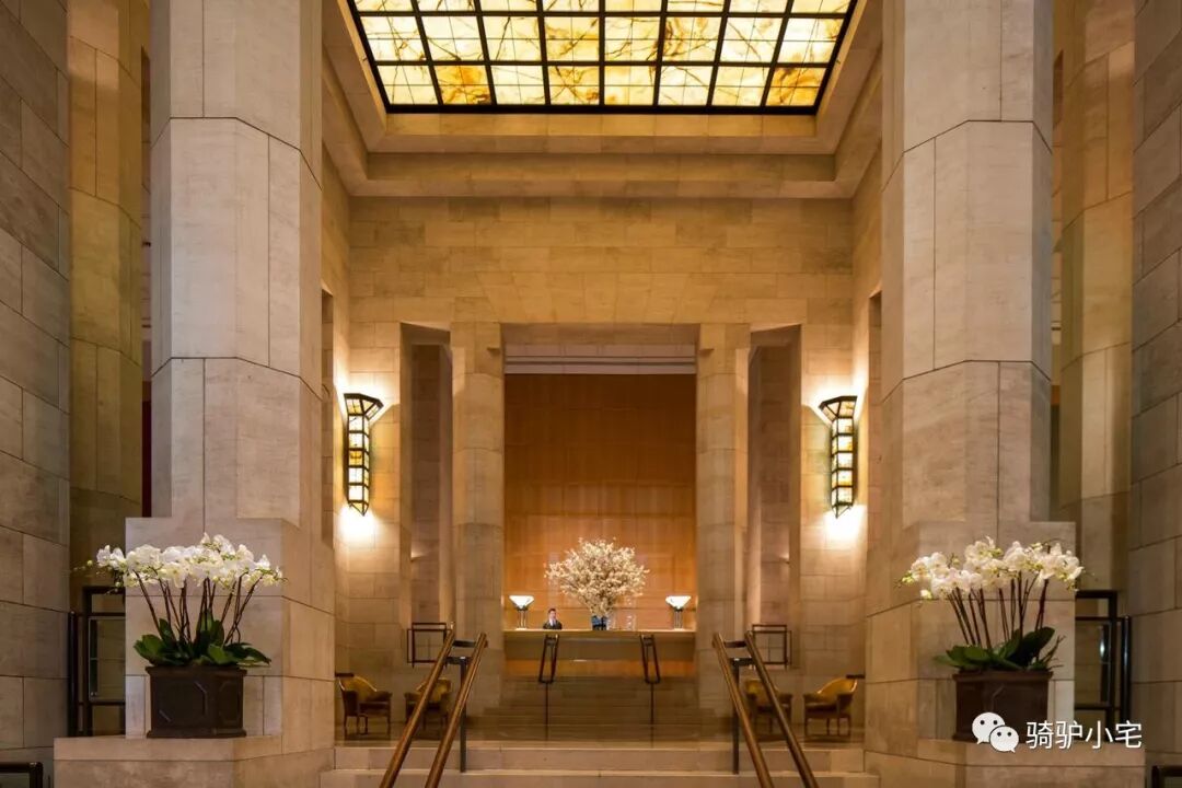 帆船酒店一晚上多少钱_帆船酒店里面_帆船酒店住一晚要多少人民币