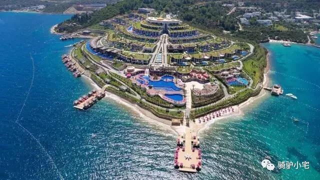 帆船酒店里面_帆船酒店一晚上多少钱_帆船酒店住一晚要多少人民币