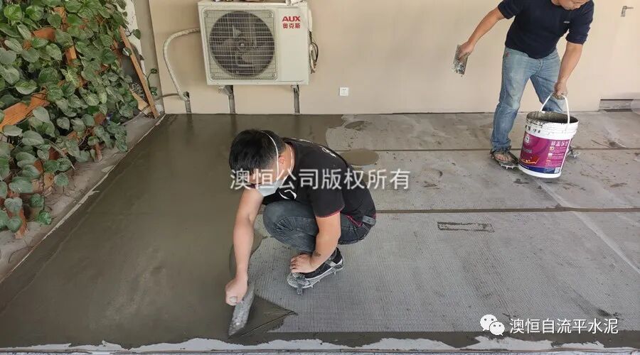 膠泥+耐堿玻纖網(wǎng)施工