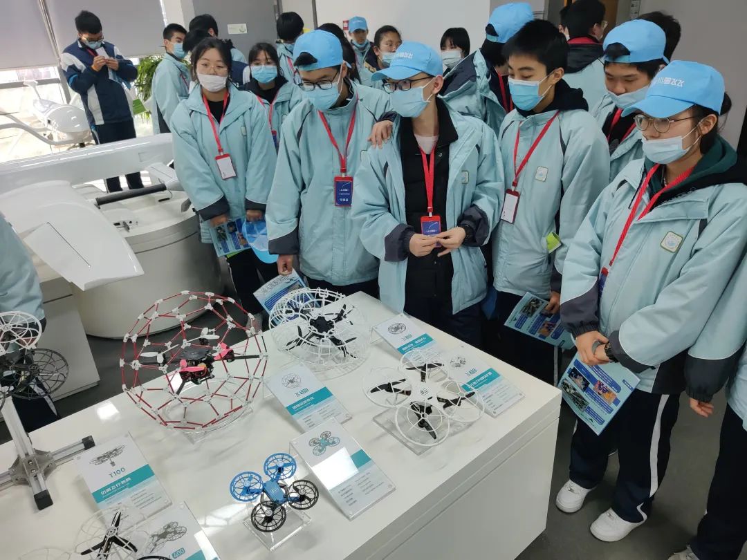 点击查看图片来源 图片