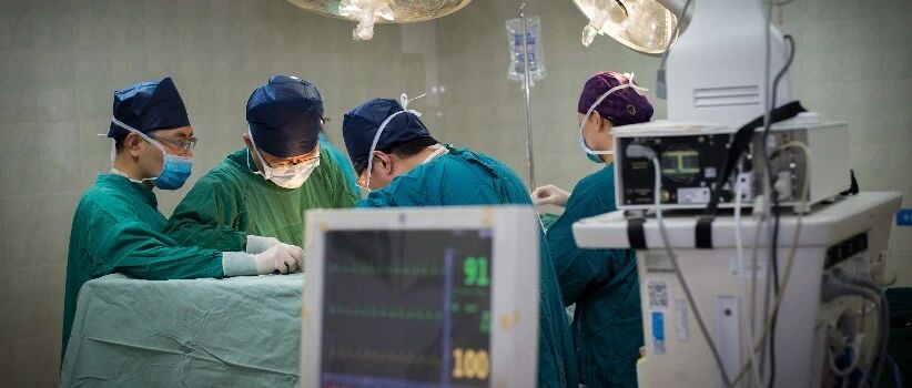 最新铁饭碗排名，医生排名第二！