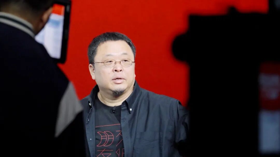 小杨哥、李佳琪和罗永浩只是棋子，背后的大佬才是真神！